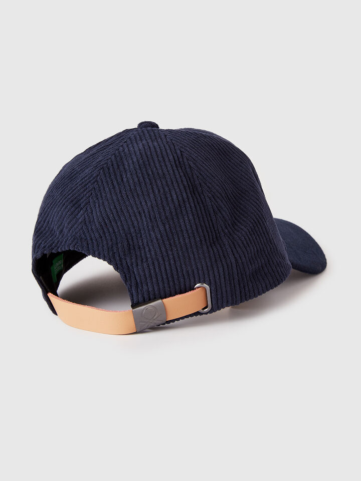 CAP WITH VISOR Men image number 2